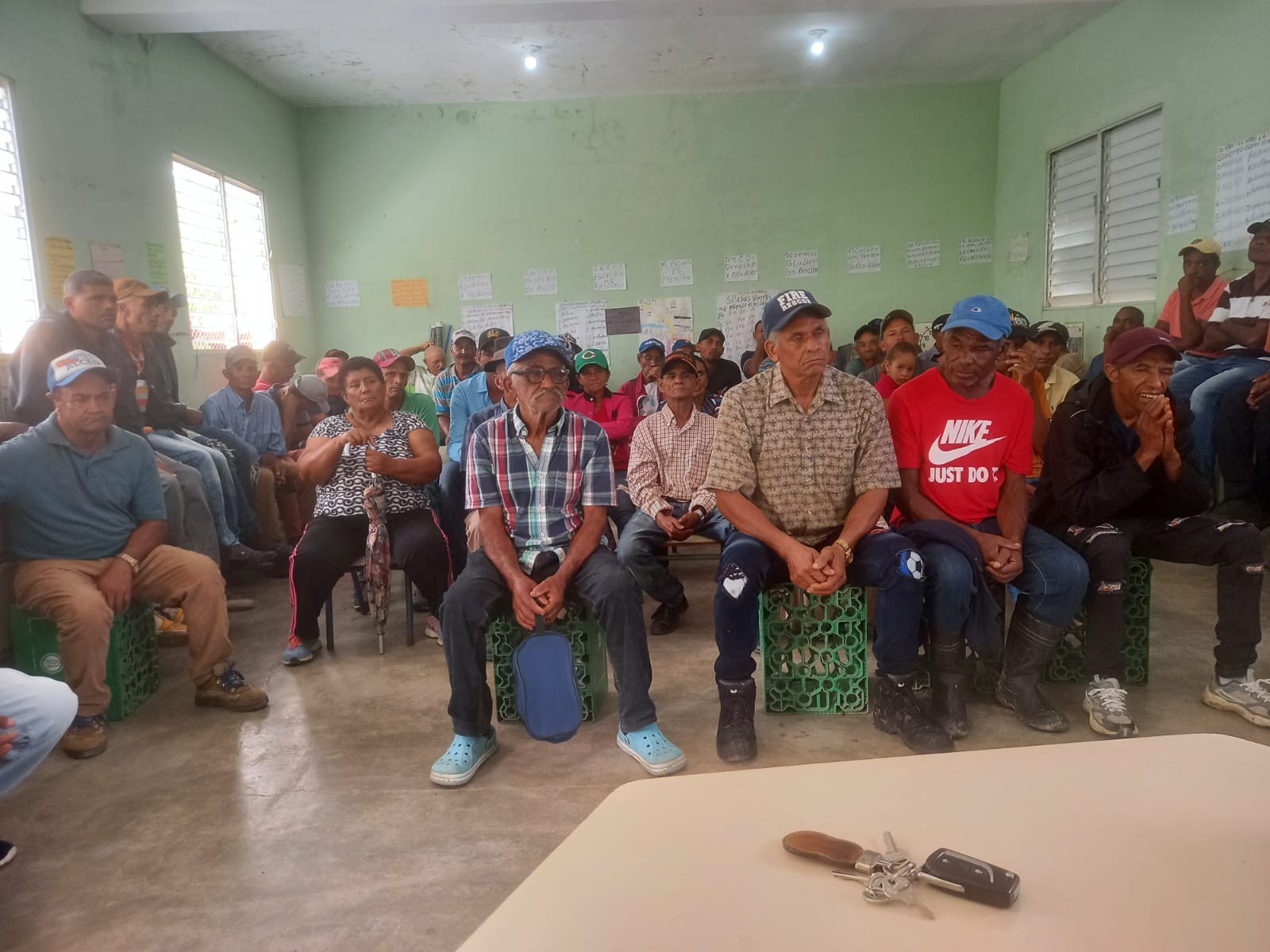 Productores de café reclaman al gobierno apoyo para el sector