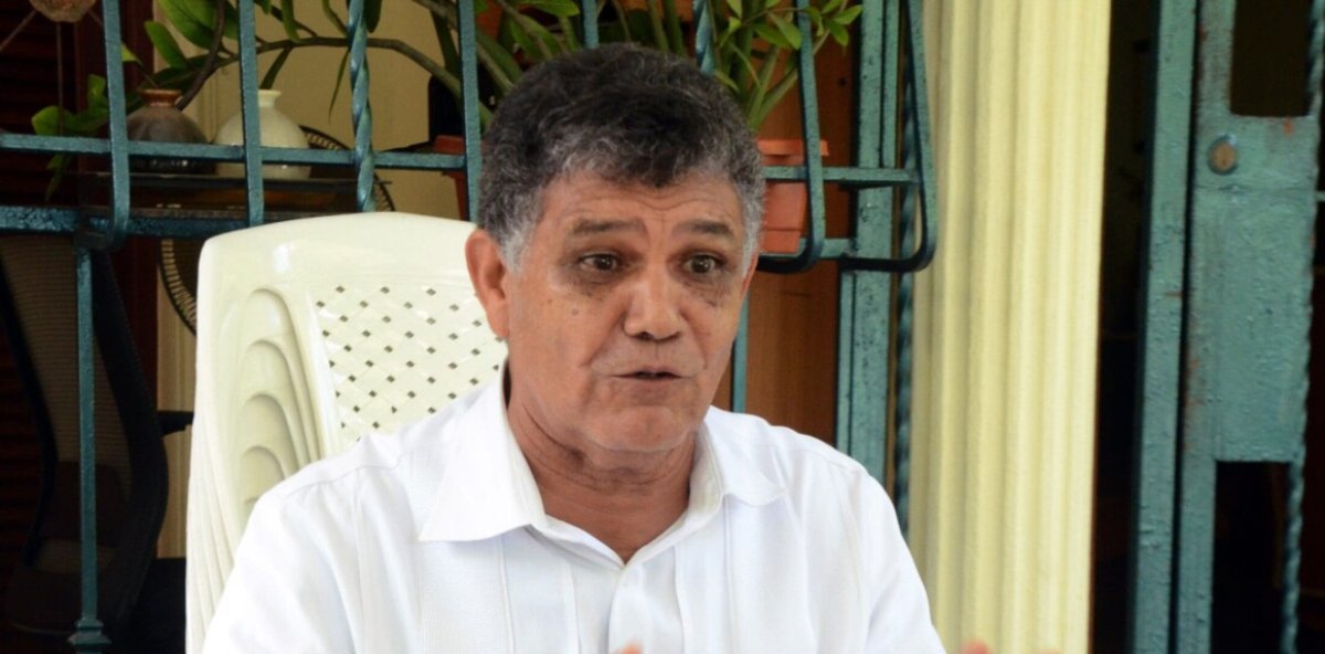 Regidores rechazan solicitud de Francisco Peña para obtener permiso abierto de viajes durante el resto de su gestión