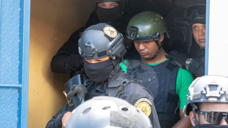 Imponen un año de prisión preventiva a cabo policial acusado de matar a joven en Herrera