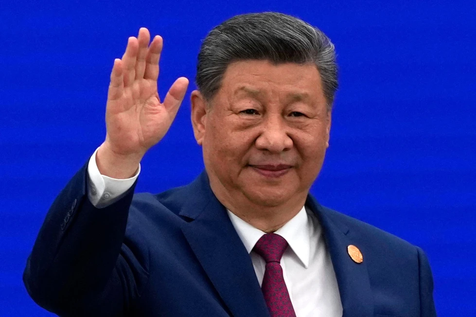 Xi pide más esfuerzos globales para regular la IA y critica a EEUU por frenar la tecnología