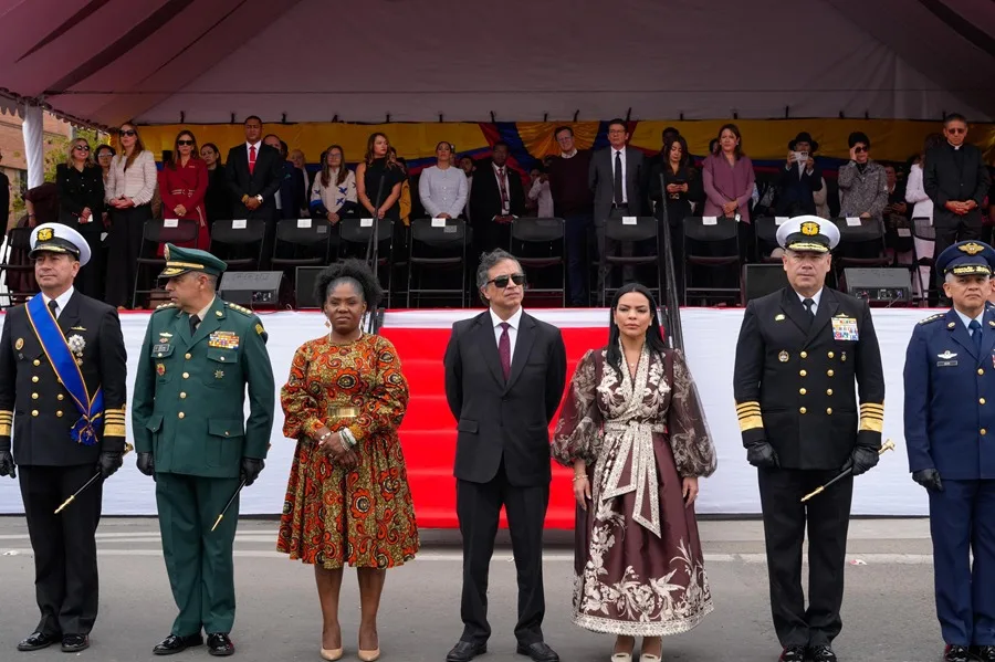 Petro dice que su despedida como presidente de Colombia es «transitoria» y presentará pruebas de supuesto fraude
