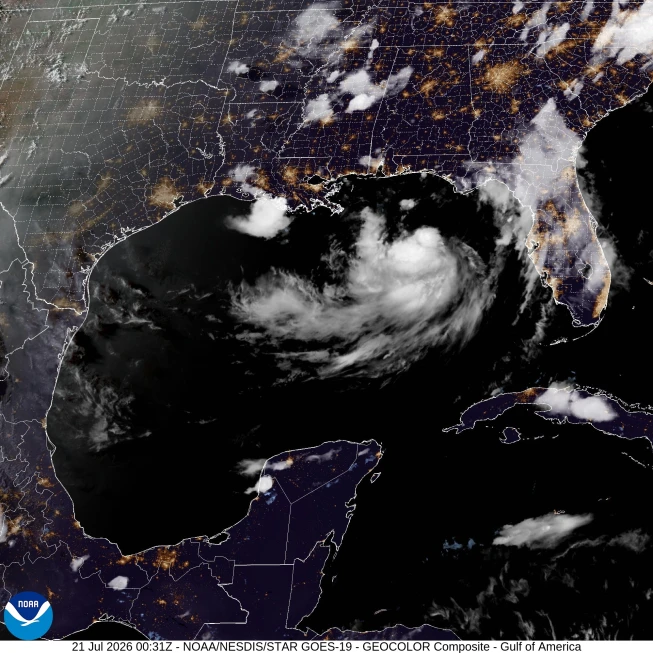 La tormenta tropical Bertha avanza en el Golfo de México hacia el noroeste de Florida y Alabama