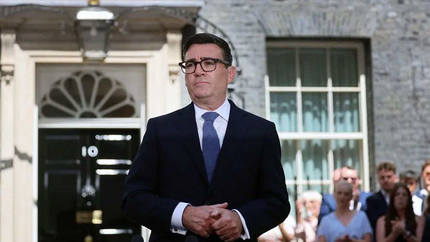 Trump habla con Burnham sobre petróleo y cooperación militar y dice que se reunirán pronto