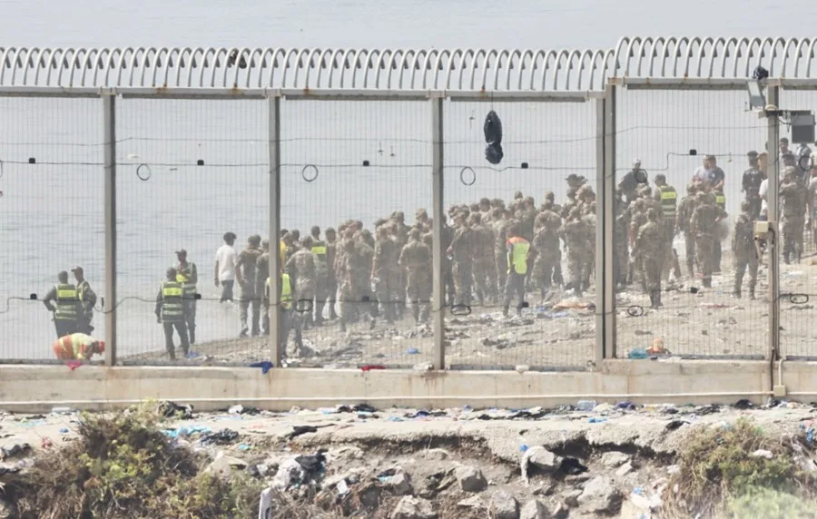 Ceuta eleva a 88 los muertos por la crisis migratoria mientras crece la búsqueda de desaparecidos