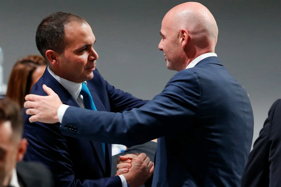 El príncipe Ali de Jordania denuncia “chantaje” de FIFA por premios impagos