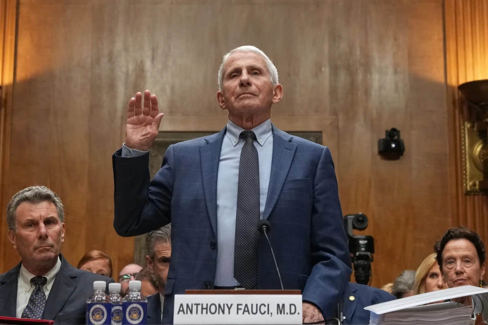 Comité del Senado de EE. UU. aprueba declarar a Anthony Fauci en desacato por negarse a responder sobre la pandemia