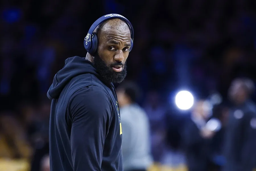 Los 76ers de LeBron James debutarán en el Madison Square Garden y visitarán a los Lakers en Navidad