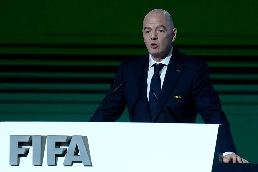 Seis federaciones árabes, entre ellas Marruecos y Catar, dan su apoyo en una declaración conjunta a Infantino