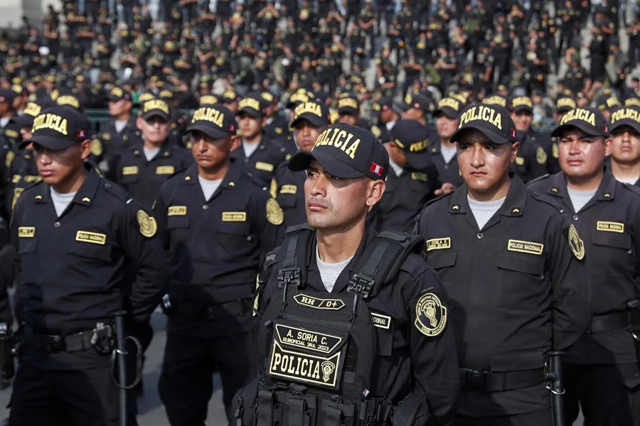 Perú confirma un convenio entre el FBI y la Policía peruana para enfrentar al crimen transnacional