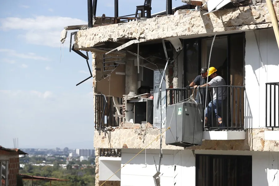 Terremoto en Colombia deja 285 muertos y 379 desaparecidos; De la Espriella anuncia plan de reconstrucción