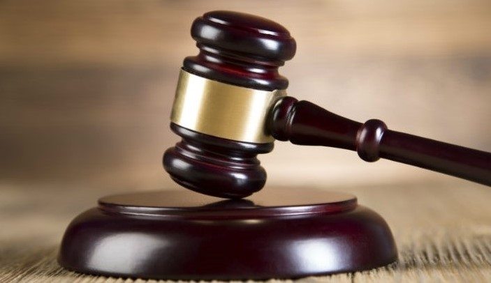 Condenan a 15 y 5 años de prisión a dos acusados de explotación sexual de una adolescente