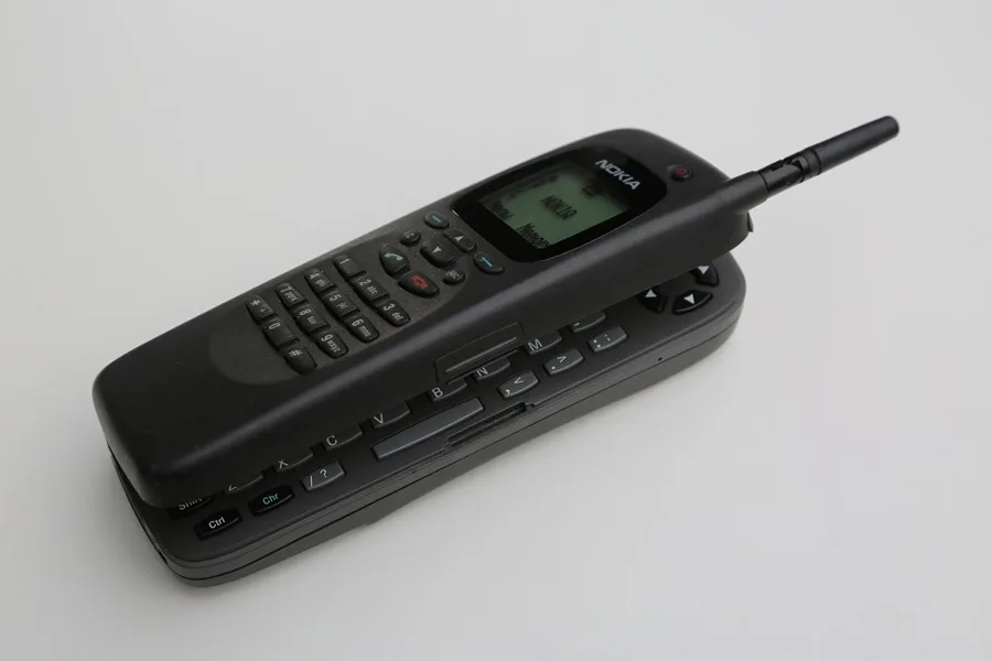 El Nokia 9000 Communicator, el primer teléfono inteligente de la historia, cumple 30 años
