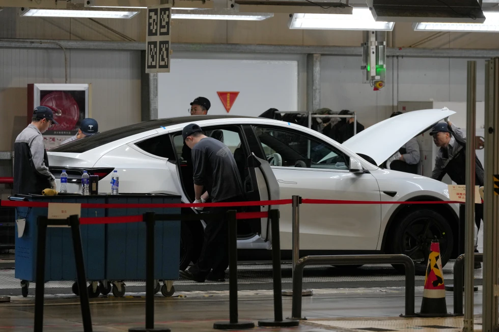 Tesla retira casi tres millones de vehículos en China por riesgos de seguridad en las manijas de las puertas