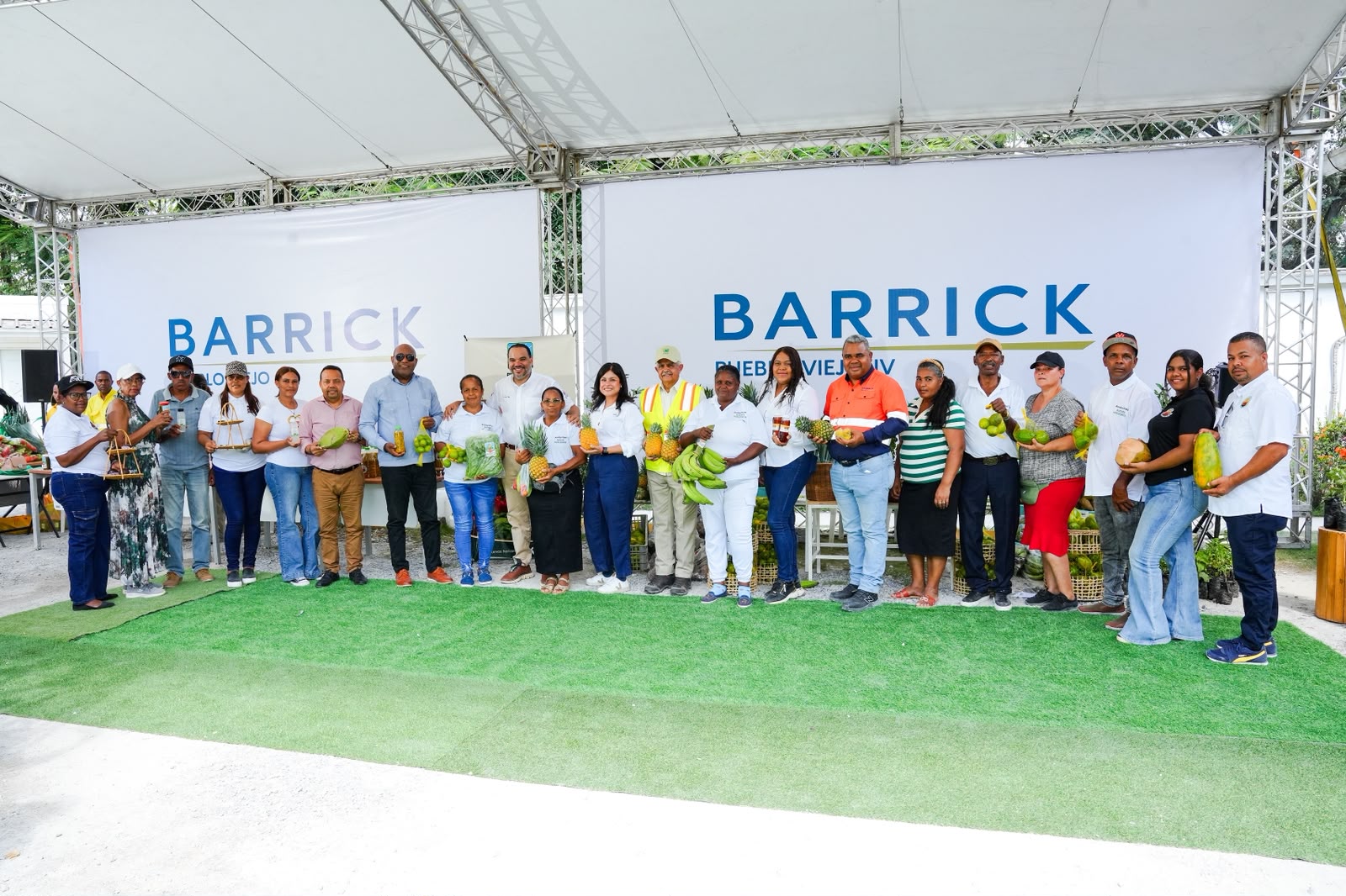 Feria Agropecuaria de Nuevos Horizontes destaca el liderazgo y emprendimiento de mujeres agricultoras