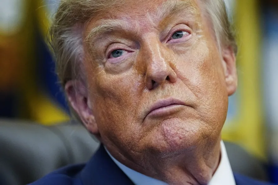 Trump acusa a Canadá de imponer «enormes aranceles» a los agricultores de EE.UU.: «¡Se acabó!»