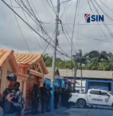 Militar retirado mata a su pareja y luego se suicida en Hainamosa