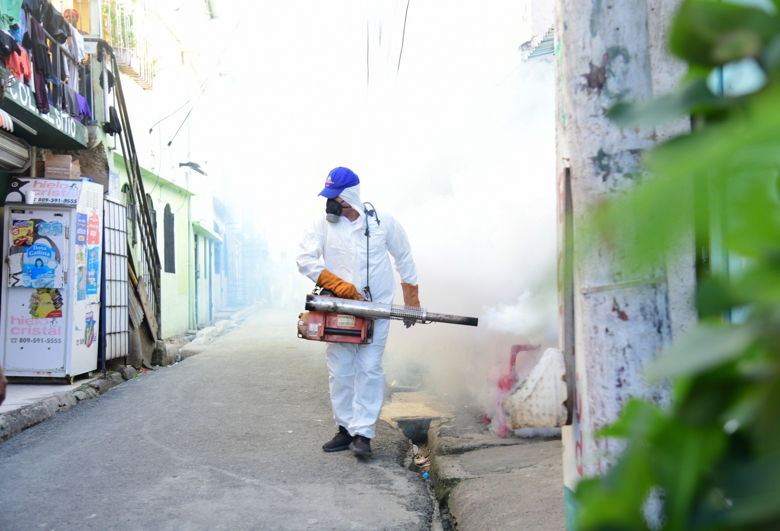Salud Pública refuerza acciones contra el dengue y llama a eliminar criaderos desde el hogar