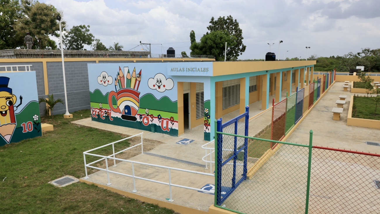 Abinader destaca cobertura de 93 % en educación inicial y proyecta crecimiento económico cercano al 4.6 %