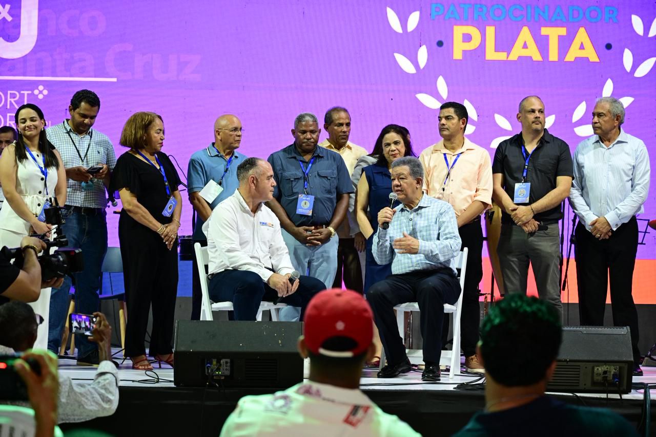 Leonel: canasta básica sigue subiendo con el PRM; pasó de RD$28 mil a RD$49 mil y provoca cierre de comercios por falta de clientes