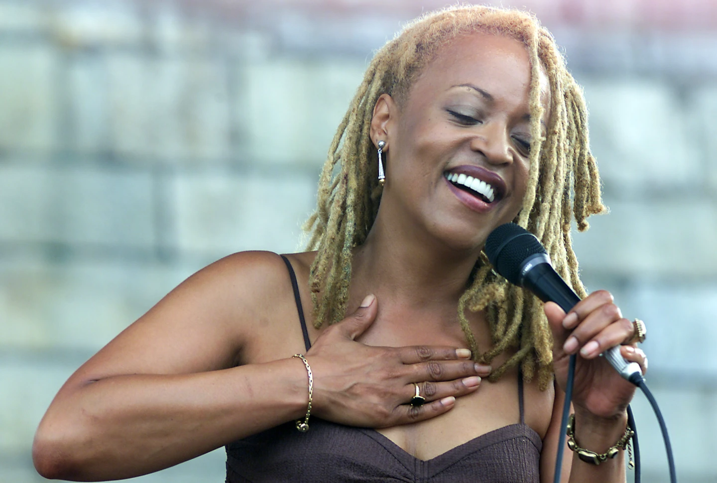 Muere a los 70 años Cassandra Wilson, voz innovadora del jazz y ganadora de dos Grammy