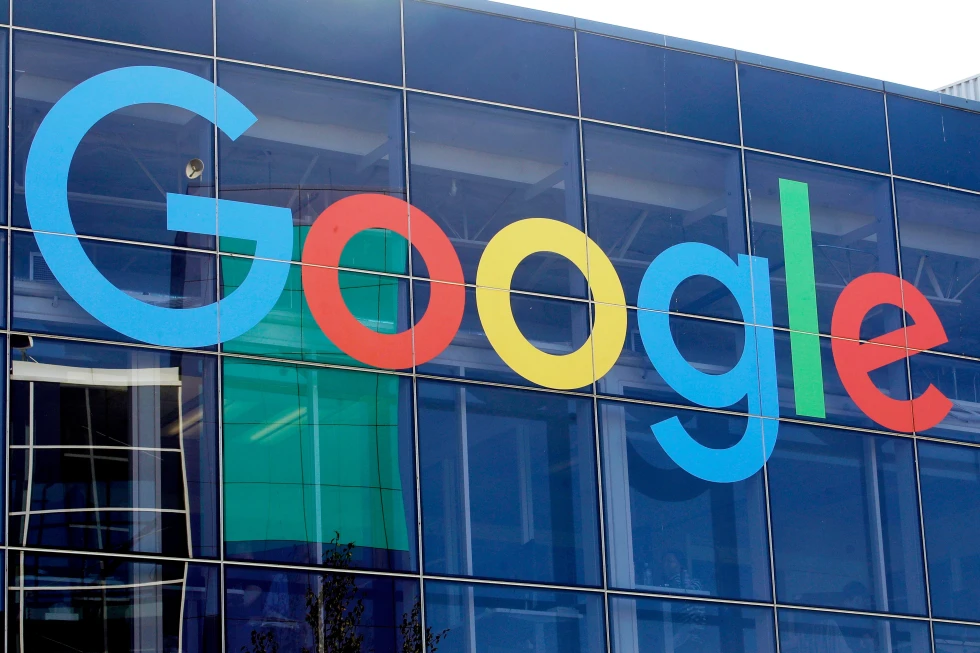 Jueza ordena reformar el negocio publicitario de Google, pero descarta dividir la empresa