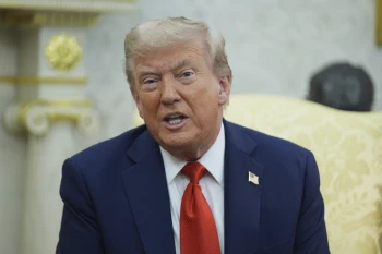 Trump propone llamar “estrecho de Trump” a Ormuz, pero no existe un cambio oficial