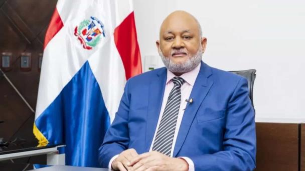 Auditoría al Minerd revela incumplimientos y fallas de control en gestión de Roberto Fulcar