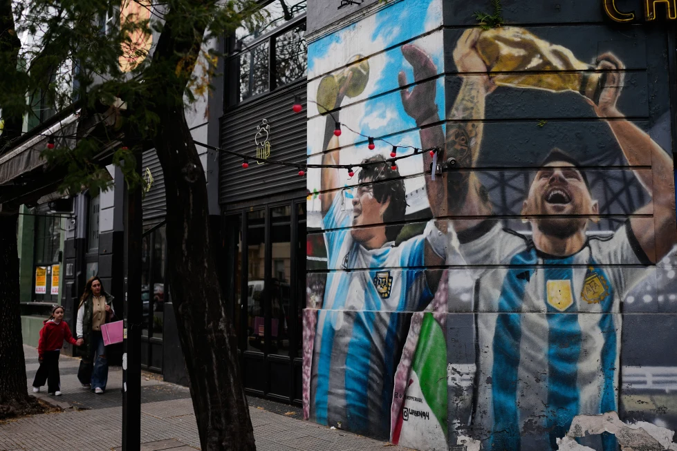 Fútbol argentino detendrá sus partidos para rendir homenaje a Lionel Messi