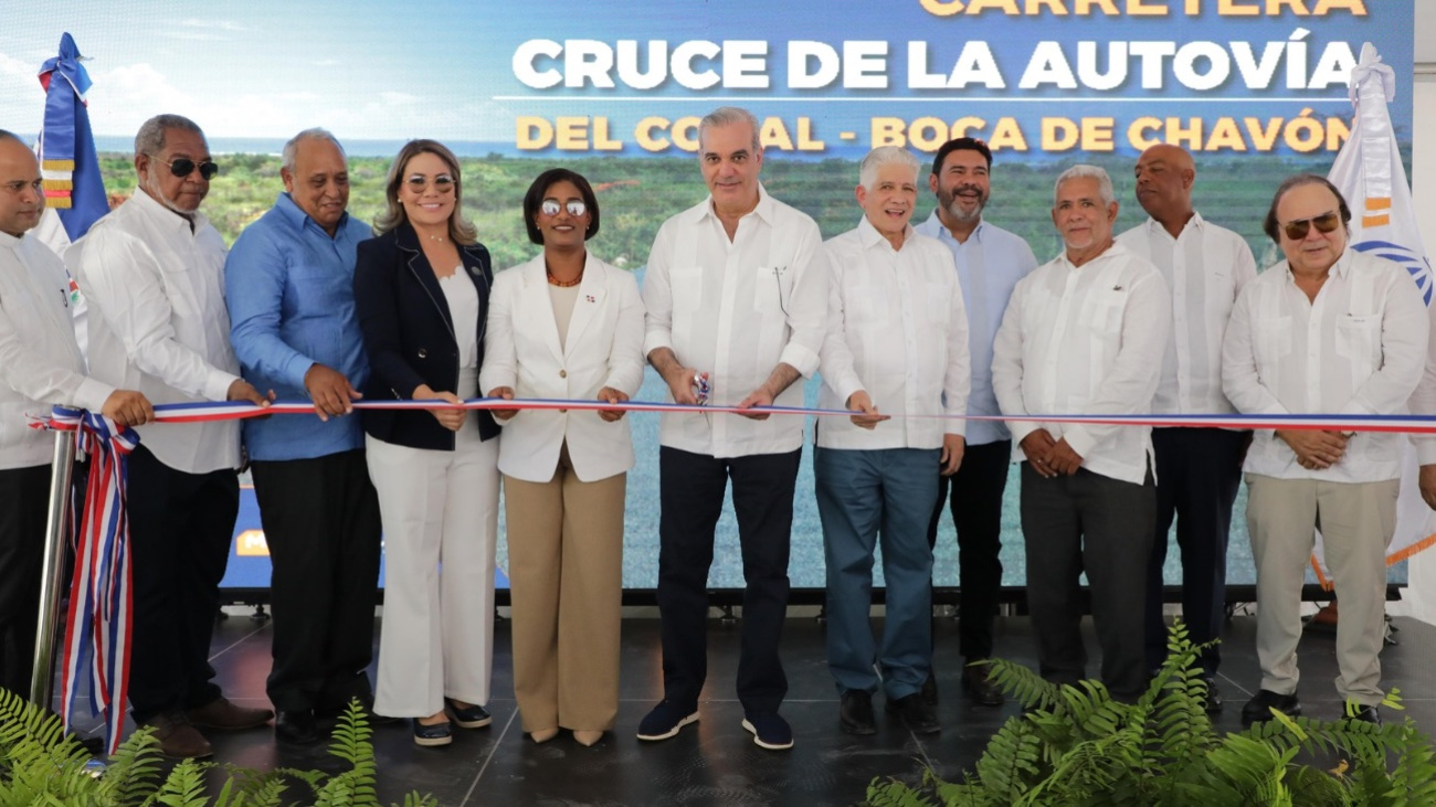 Abinader entrega carretera Boca de Chavón tras más de 25 años de espera