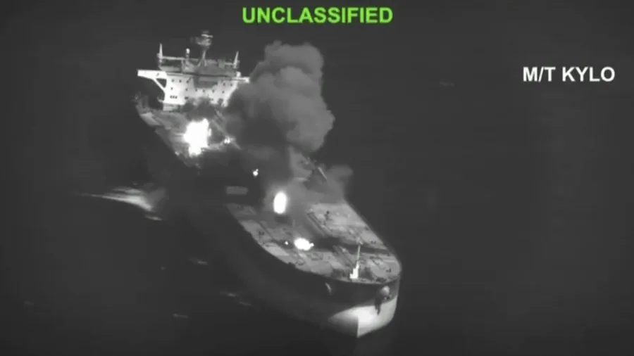 Irán responde a EE.UU. con ataques a portaviones, embarcaciones y un dron naval en el estrecho de Ormuz