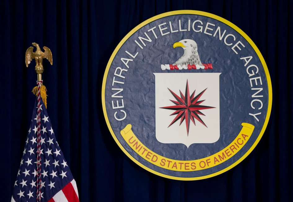 Exfuncionario de la CIA hallado con US$40 millones en oro negocia acuerdo de culpabilidad