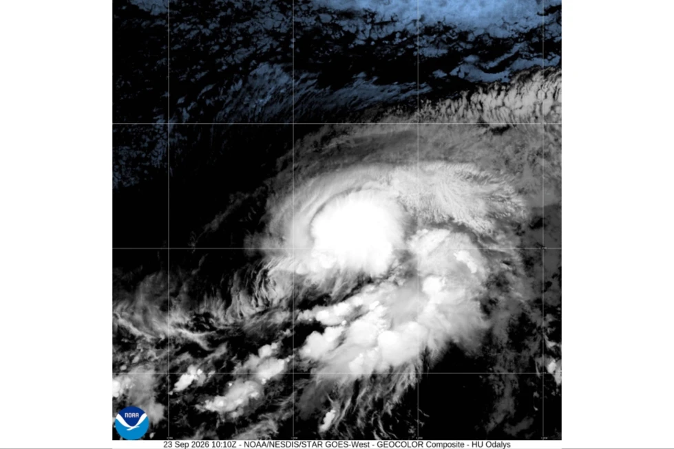 Huracán Polo azota con lluvias la costa mexicana mientras Nolo amenaza a Hawái con inundaciones catastróficas