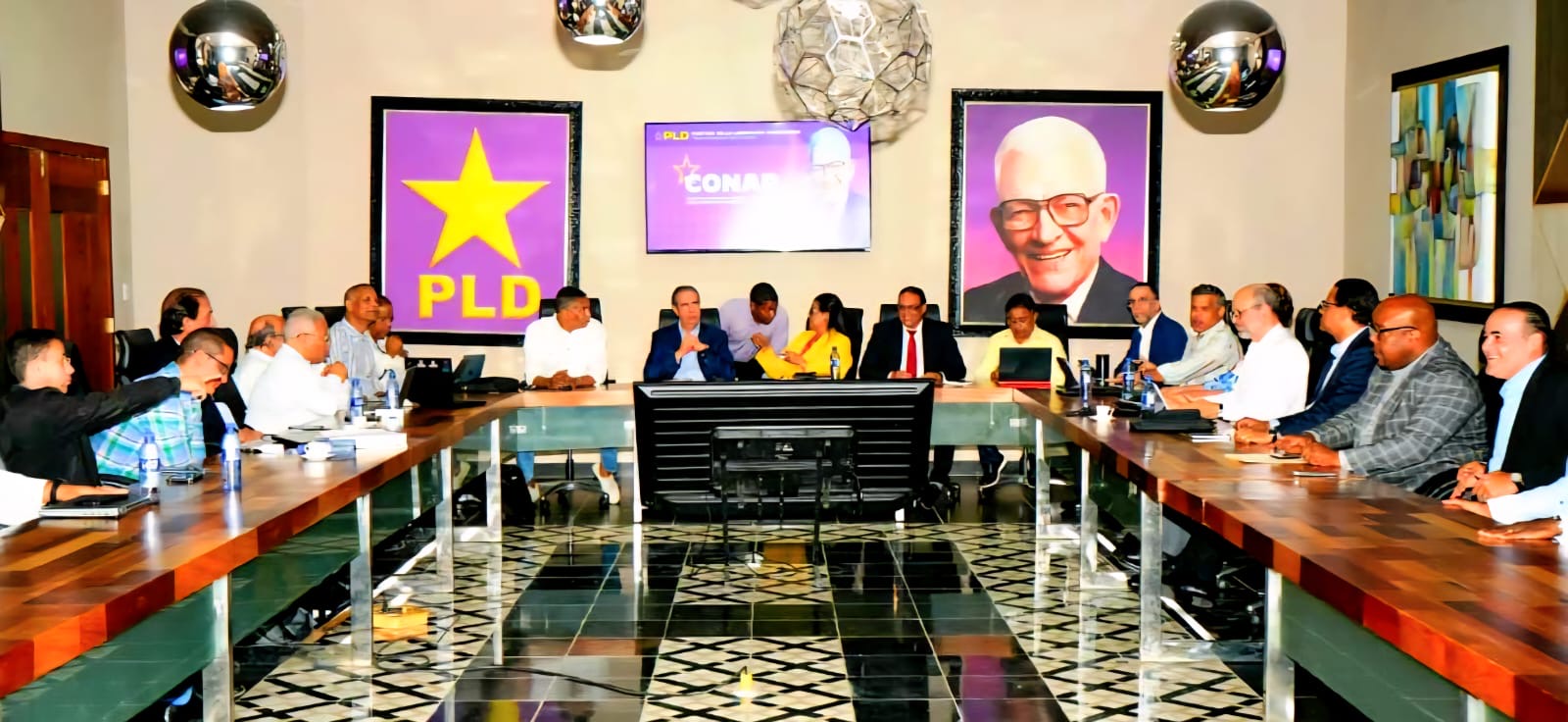 PLD entra en fase final de consulta presidencial y convoca a su dirigencia para afinar montaje