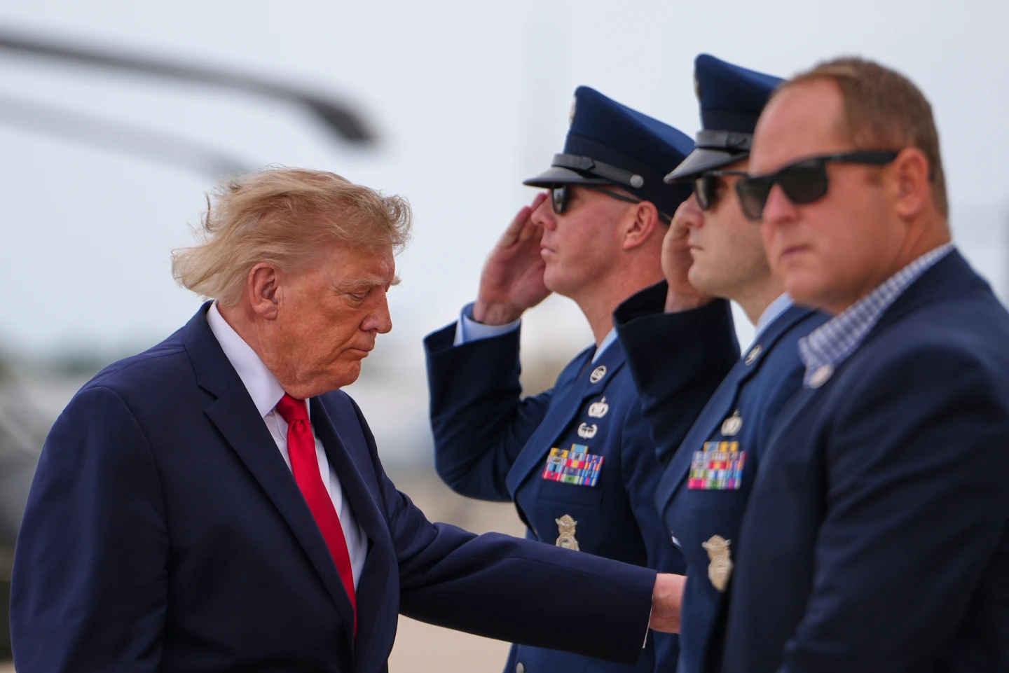 Trump vuelve a publicar un mapa del estrecho de Ormuz y lo identifica con su nombre: «Estrecho Trump»