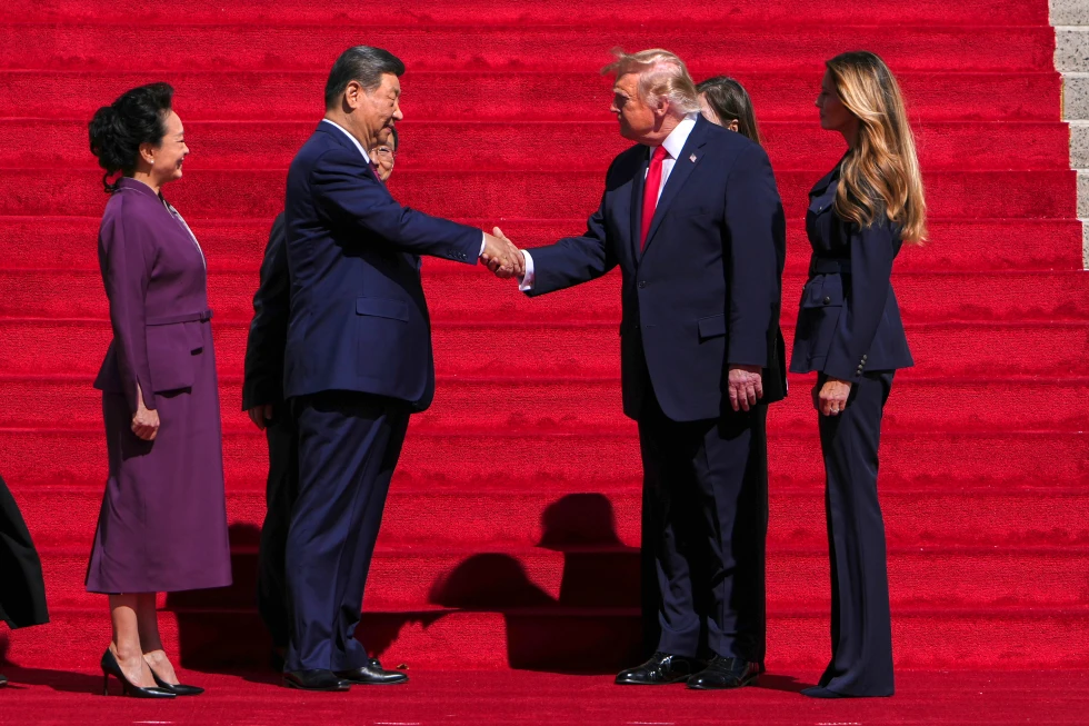 Casa Blanca excluye a CNN del próximo viaje de Trump en el Air Force One y la sustituye por un medio conservador