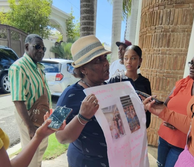 Madres dominicanas piden regreso de sus hijos desde Rusia y denuncian engaño con ofertas de trabajo