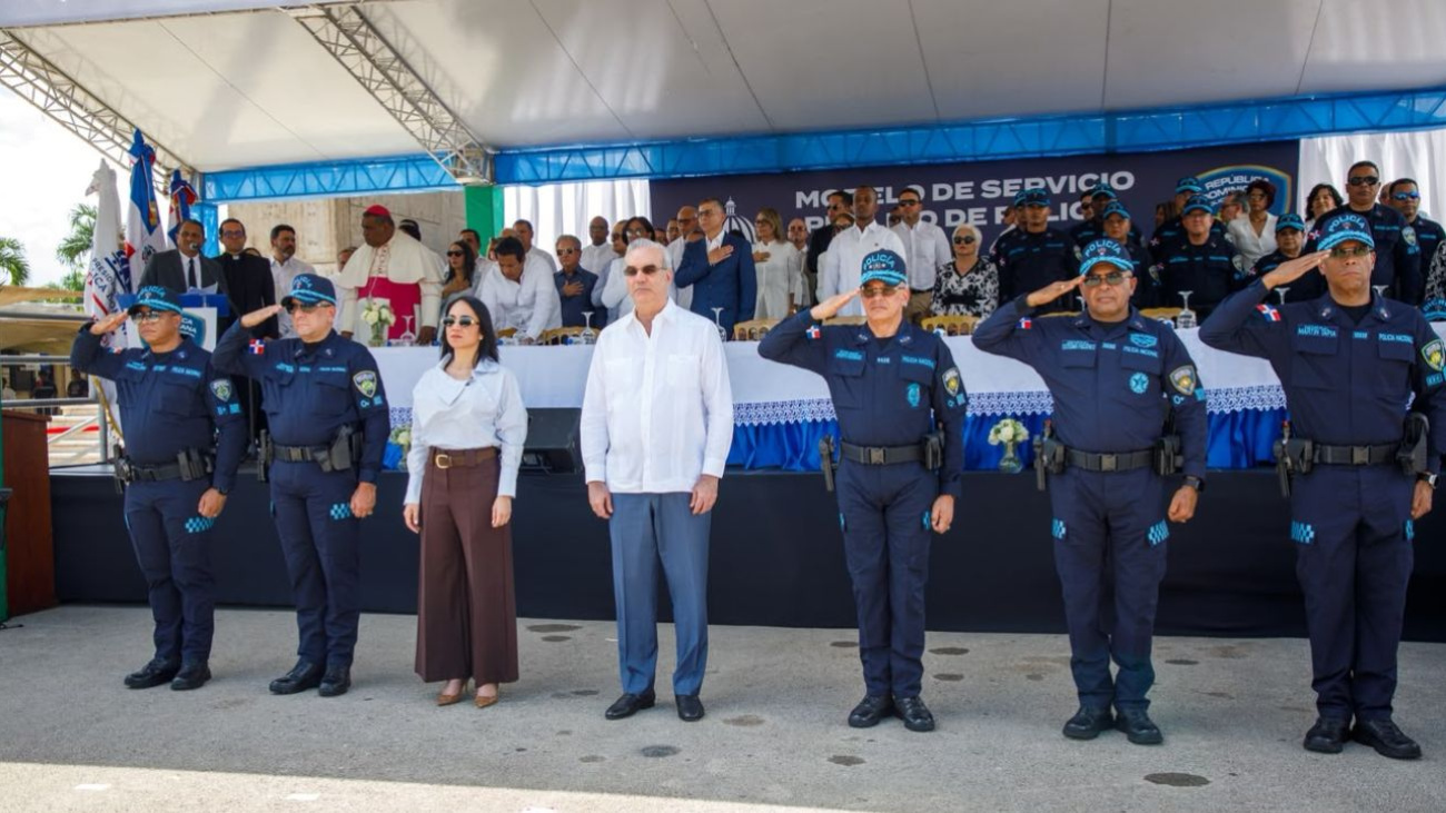 Abinader inicia en La Altagracia segunda fase del nuevo patrullaje policial con 990 agentes