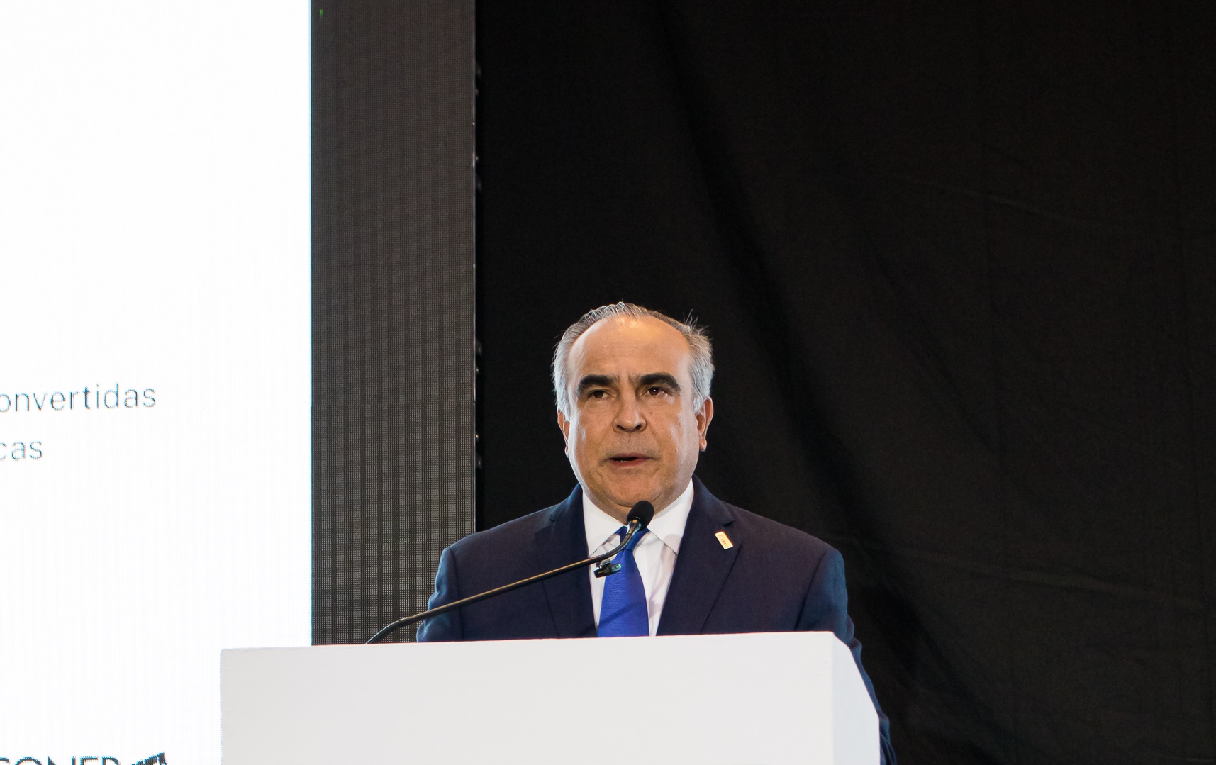 Presidente del CONEP comparte en Panamá modelo de transformación economico de RD