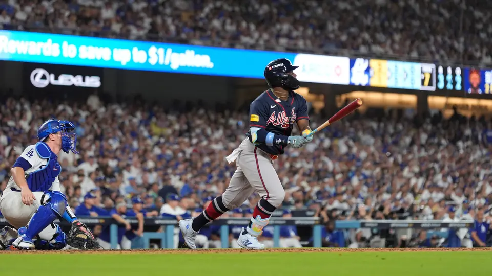 Michael Harris II guía a los Bravos a vencer 3-2 a los Dodgers e igualar la Serie Divisional