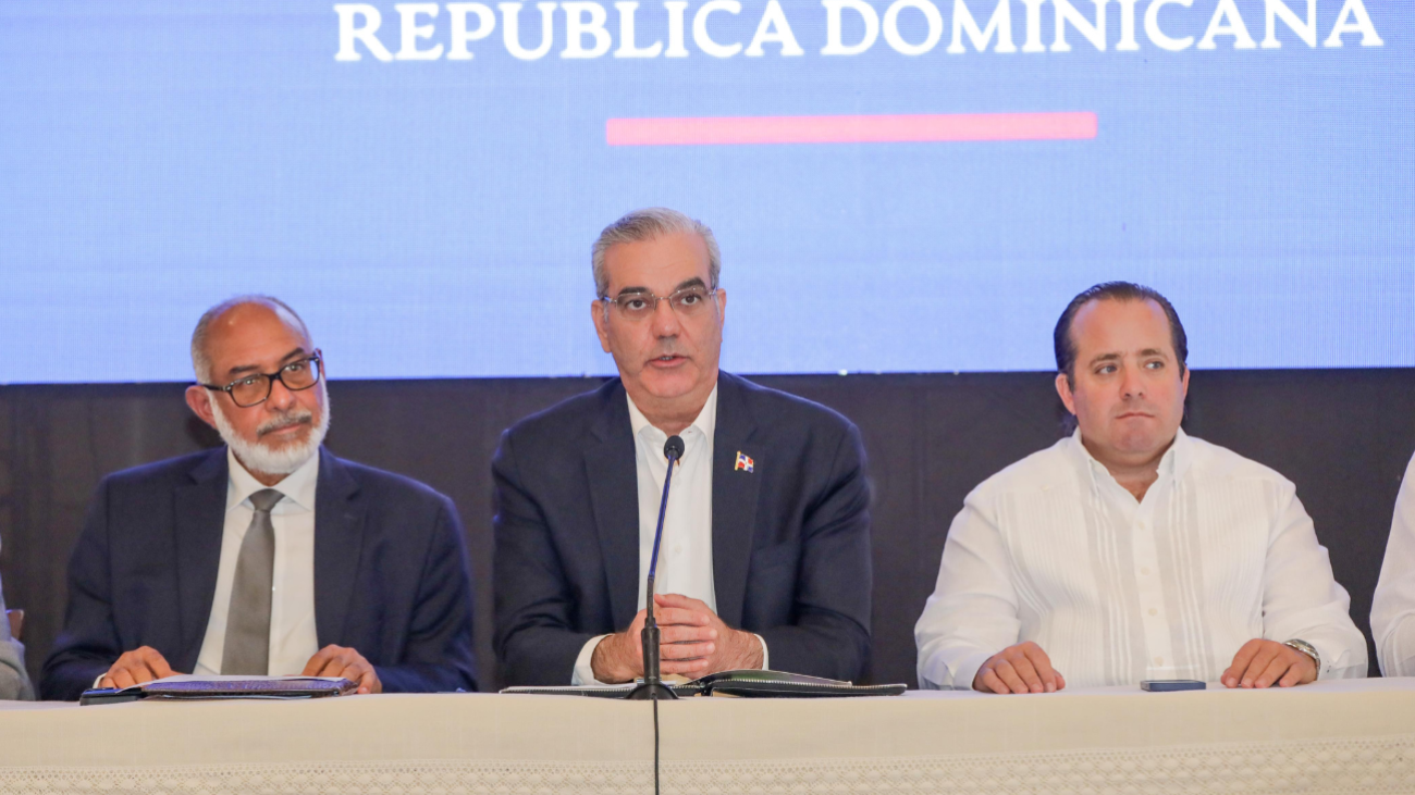Gobierno destina RD$2,000 millones recuperados de la corrupción a 40 instalaciones deportivas