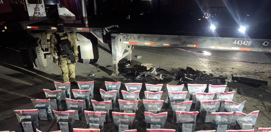 Incautan 228 paquetes de presunta cocaína destinados a Puerto Rico y Francia