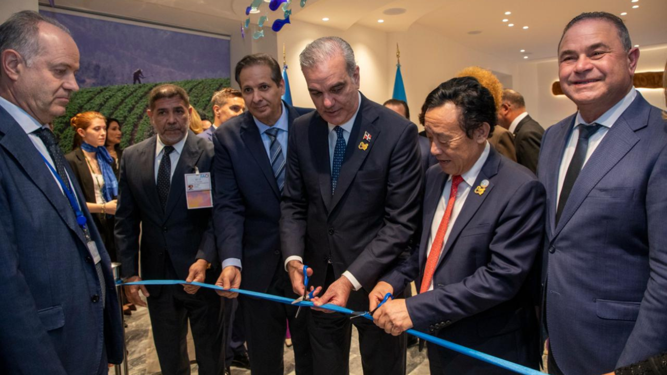 Abinader inaugura salón República Dominicana en la FAO y reafirma compromiso contra el hambre