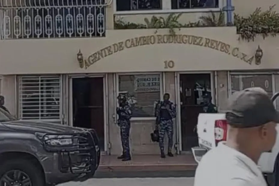 Imponen un año de prisión preventiva a tres acusados de captación irregular de fondos en La Romana