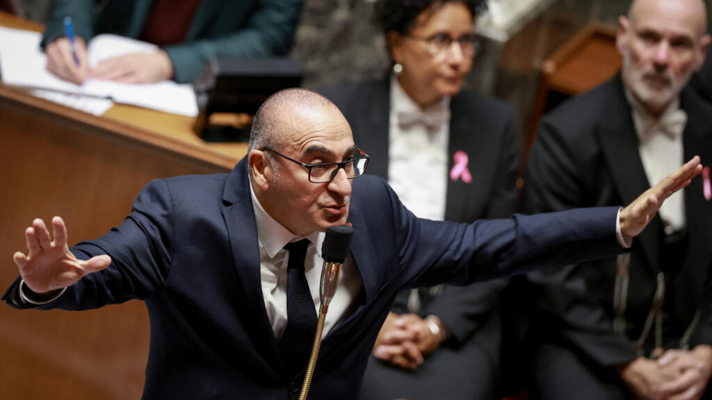 Francia anuncia un despliegue policial «masivo» y apoyo militar ante las protestas del sábado