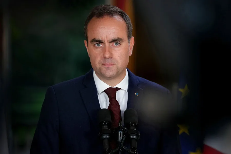 El primer ministro francés considera «elevado» el nivel de amenaza ante las protestas de este sábado