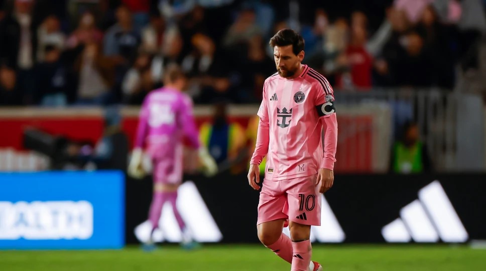 Red Bulls aprovechan autogol para tomar ventaja y vencer 2-0 a Messi e Inter Miami