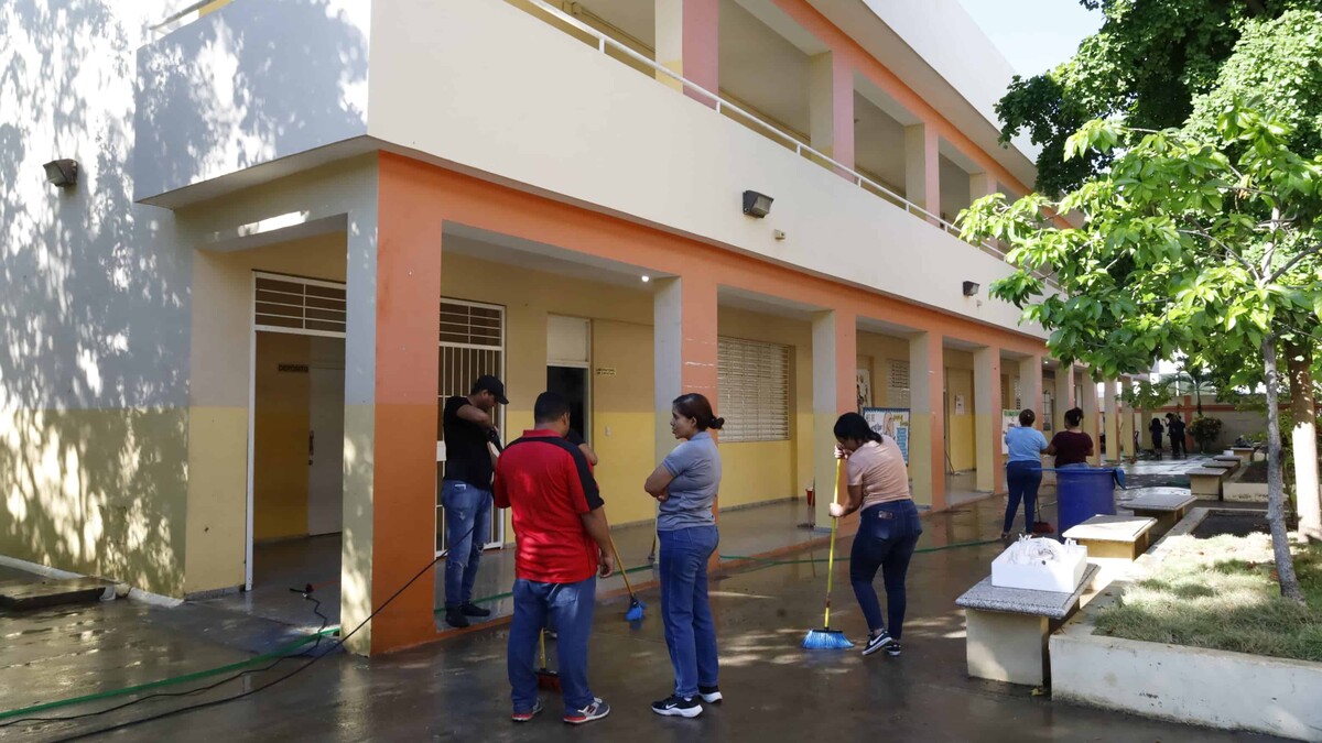 Lluvias obligan a suspender clases en escuelas vulnerables de zonas bajo alerta amarilla