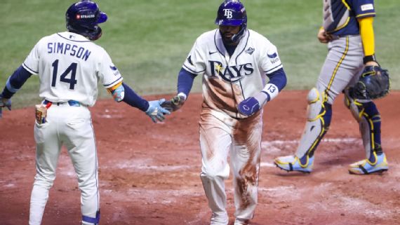 Junior Caminero promete jugar pese a lesión: «Aunque tenga la pierna rota jugaré»