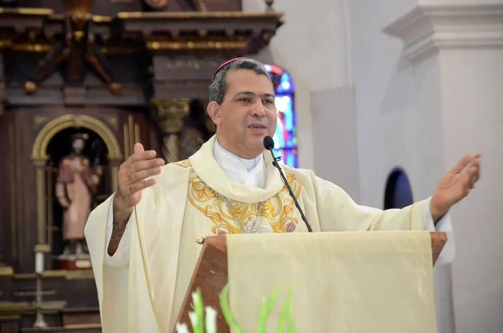 Monseñor Morel Diplán advierte sobre vulnerabilidad de Santo Domingo ante un gran terremoto y llama a proteger el medio ambiente