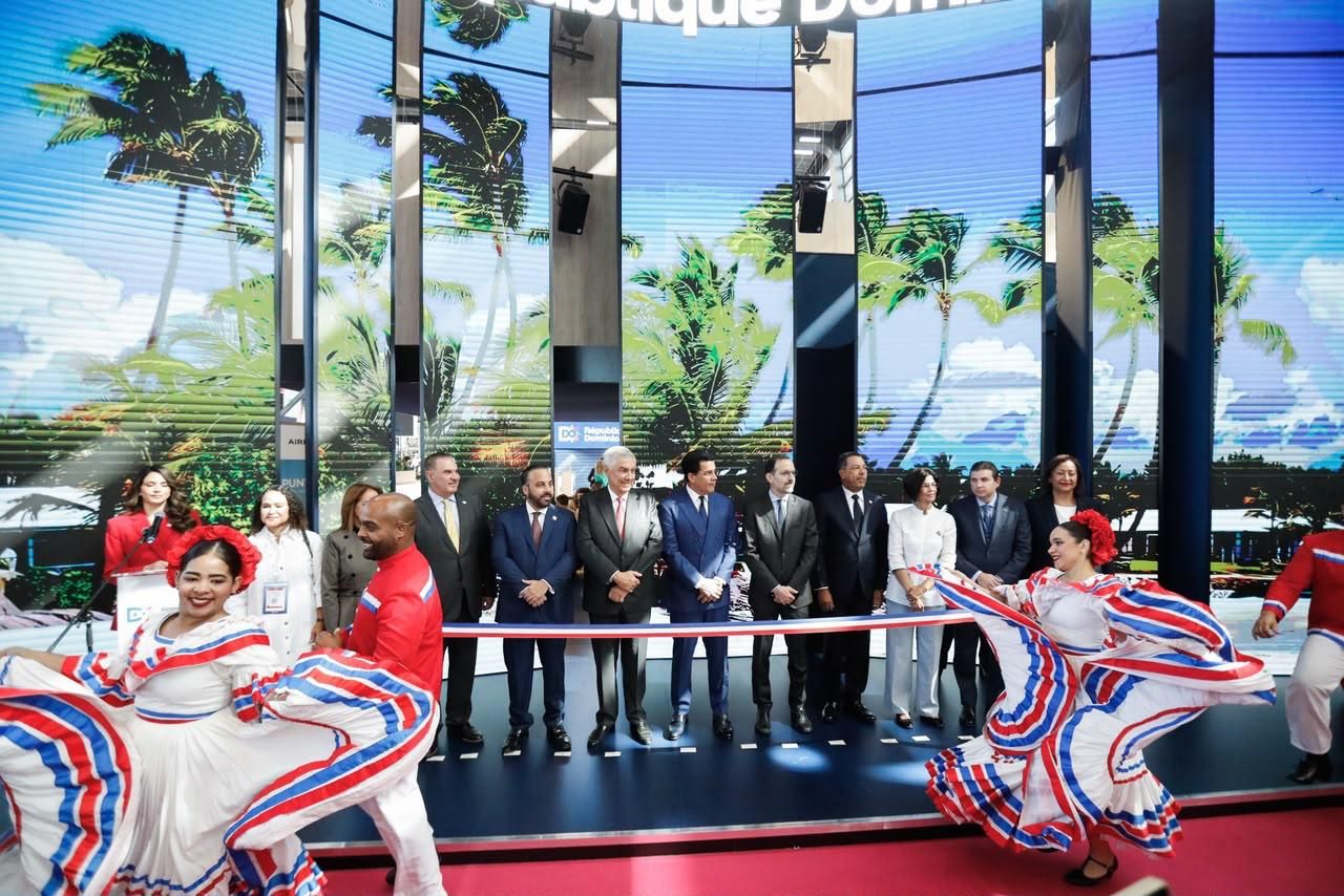 República Dominicana conquista París y fortalece su conectividad con Europa durante la feria turística de Top Resa.